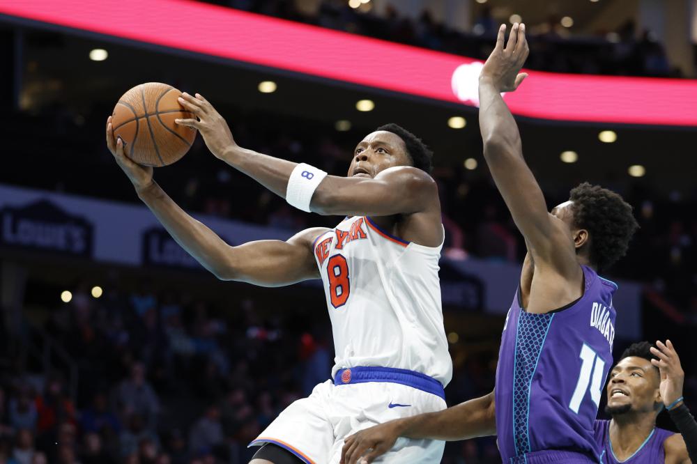 手守住了球 手守住了球